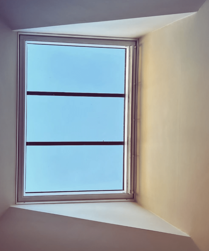 Skylight in clinic, depicting the beautiful winter sun at the wintering wellness event in 2026.